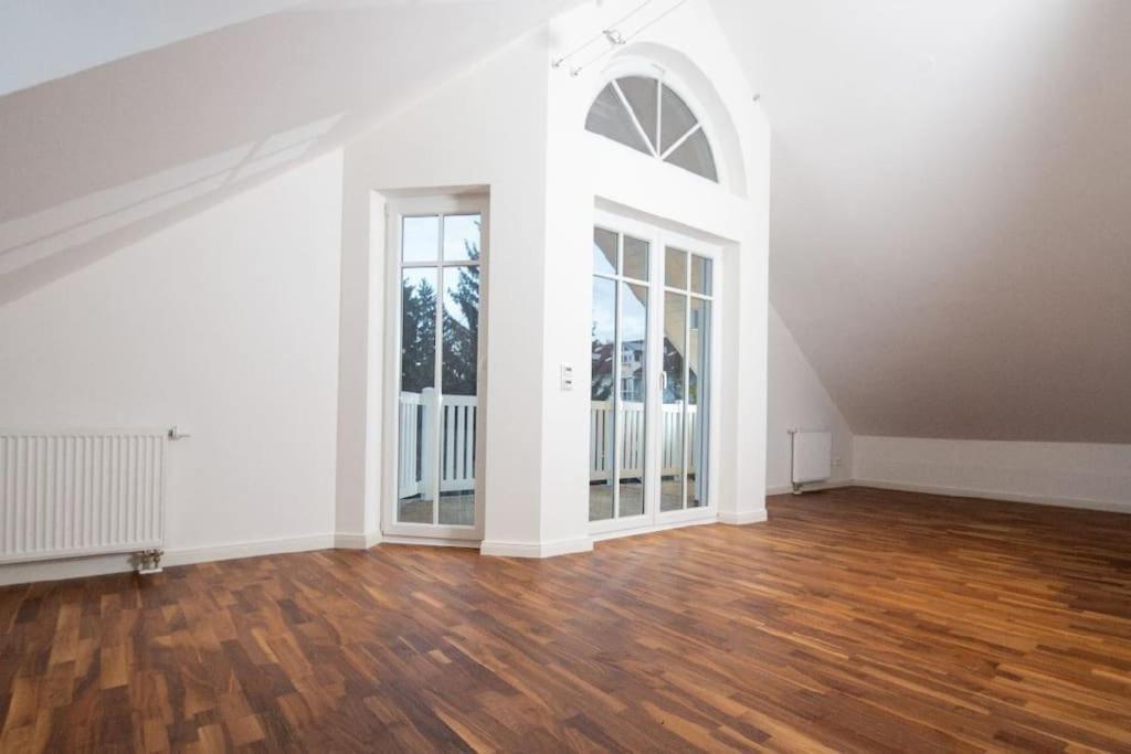 Phantastisches Haus Mit Pool Direkt In Muenchen Exterior foto